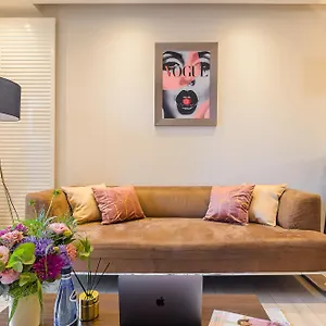 Apartment Lumina Near Uprising Museum, Warsaw